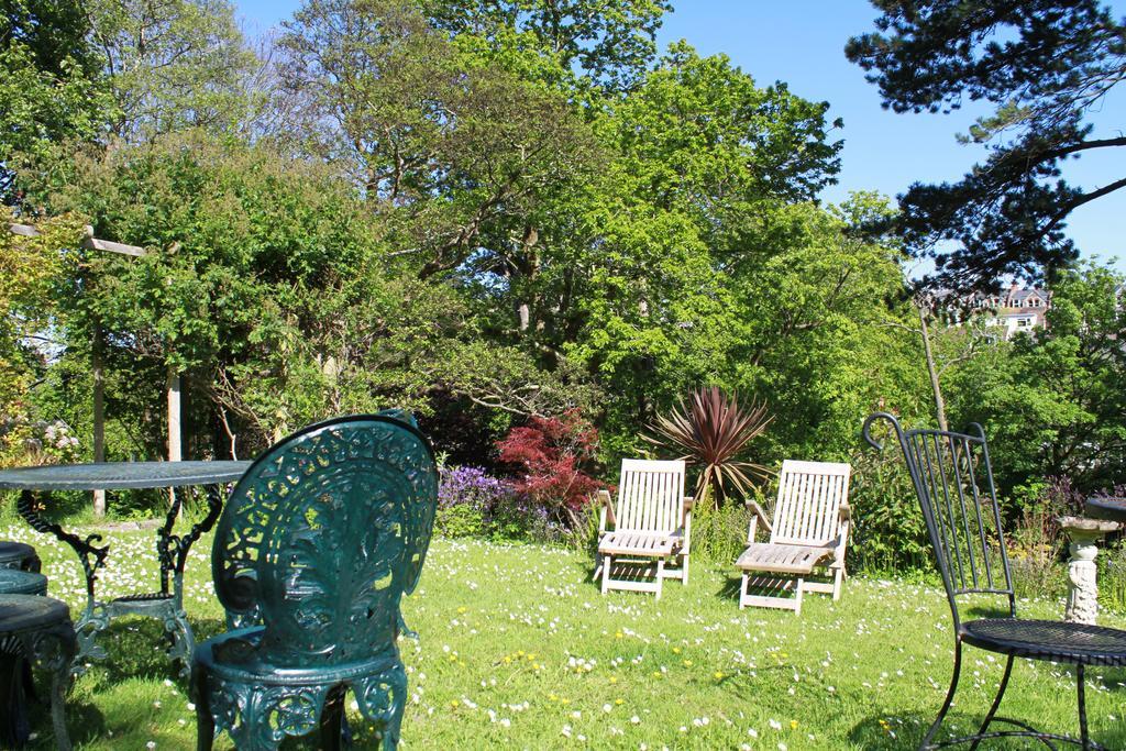 Hotel The Woodlands Ilfracombe Esterno foto